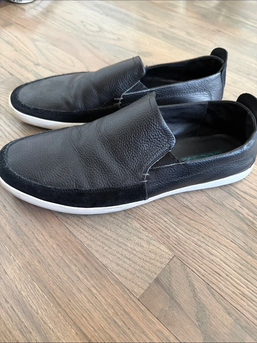 Men's Black Leather Slip-On Loafers